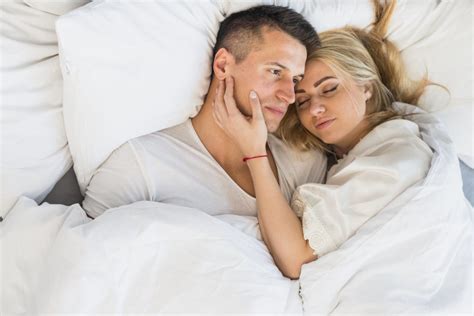 come far godere un uomo a letto|Cosa piace gli uomini a letto: guida in 4 passi